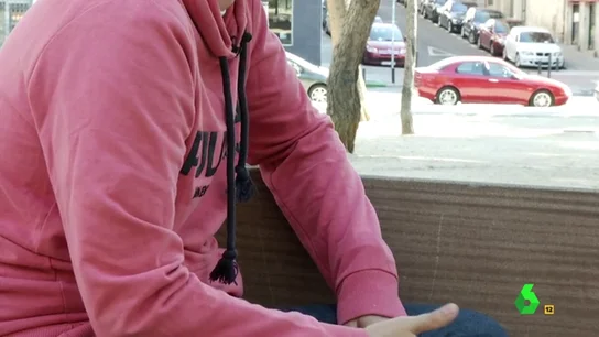 "Vendía cosas de mi familia y se quedaron sin nada"; así contaba Roberto su drama con la ludopatía "Vendía cosas de mi familia y se quedaron sin nada"; así contaba Roberto su drama con la ludopatía