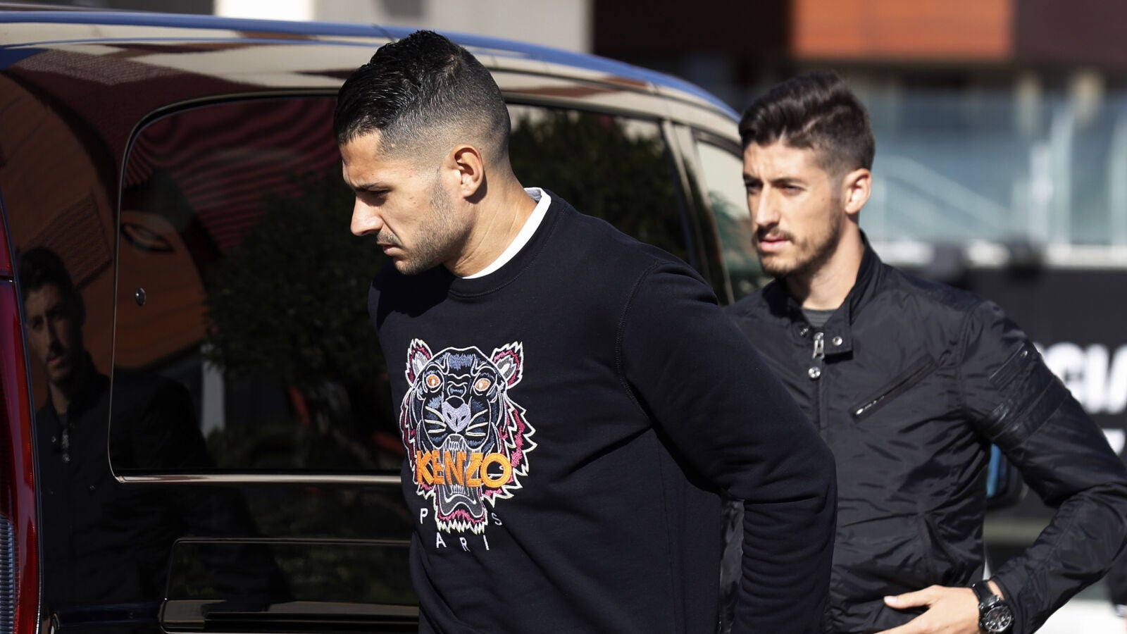 Vitolo junto a Sergio Escudero