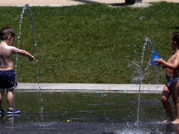 La ola da calor continuará hasta el sábado con máximas en Córdoba y Jaén de 44ºC La ola da calor continuará hasta el sábado con máximas en Córdoba y Jaén de 44ºC