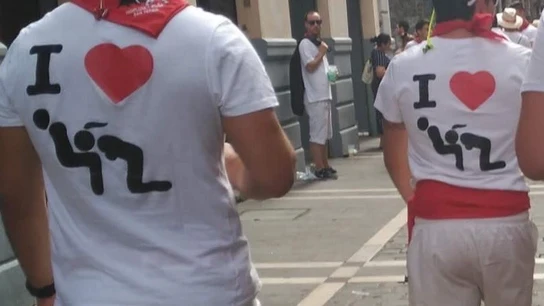 Camisetas con mensajes machistas vistas en San Fermín Camisetas con mensajes machistas vistas en San Fermín