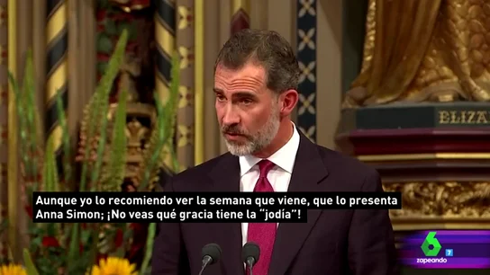 Anna Simon desvela la 'verdadera' traducción del discruso del rey Felipe: "Zapeando es un programa de traca" Anna Simon desvela la 'verdadera' traducción del discruso del rey Felipe: "Zapeando es un programa de traca"