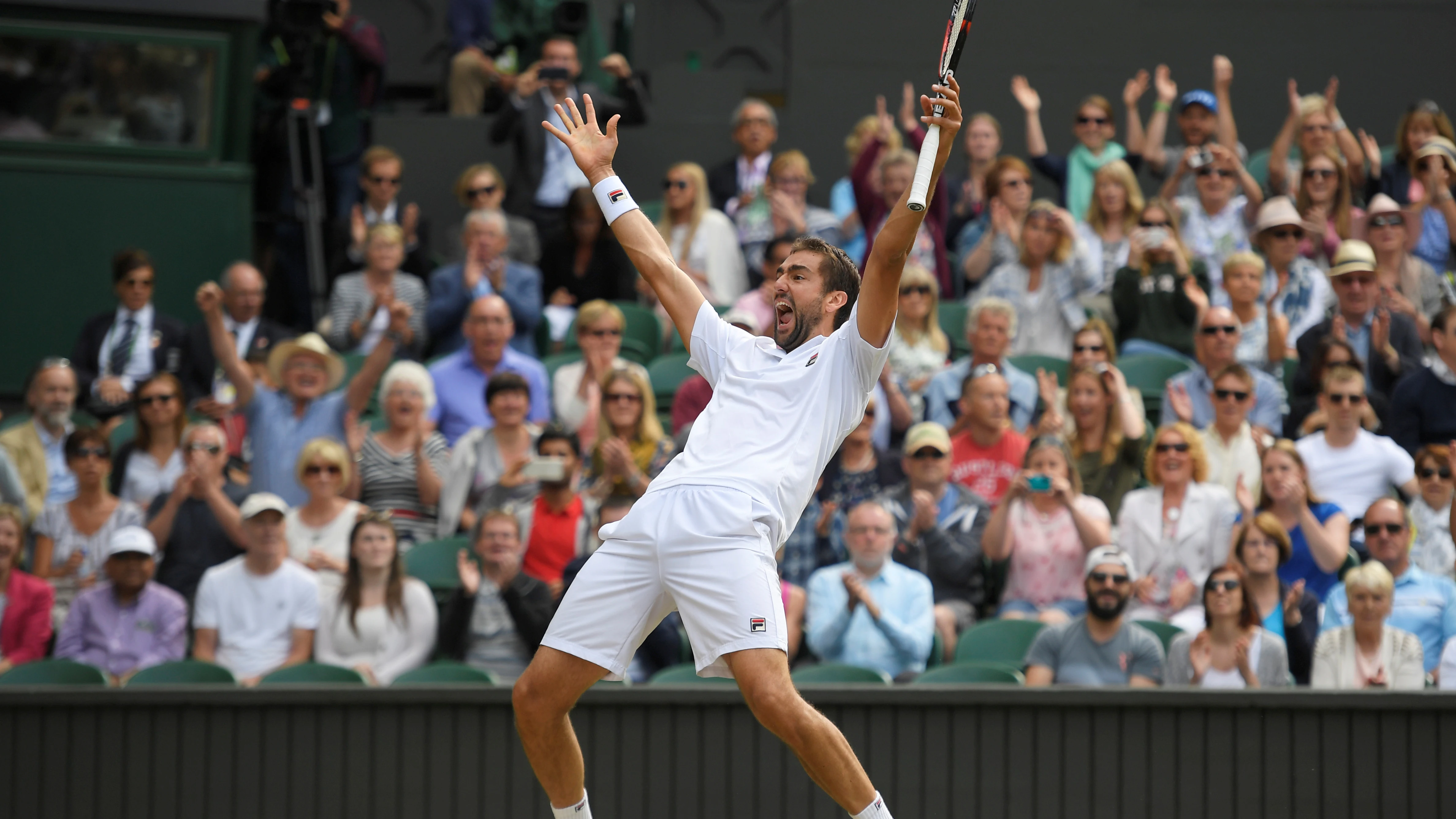 Cilic celebra su pase a la final de Wimbledon Cilic celebra su pase a la final de Wimbledon