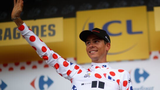 Warren Barguil, en el podio tras una etapa del Tour