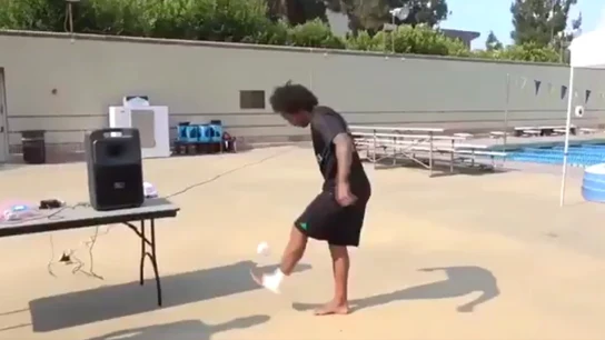 Marcelo da toques a unos calcetines en la pretemporada en Los Ángeles Marcelo da toques a unos calcetines en la pretemporada en Los Ángeles