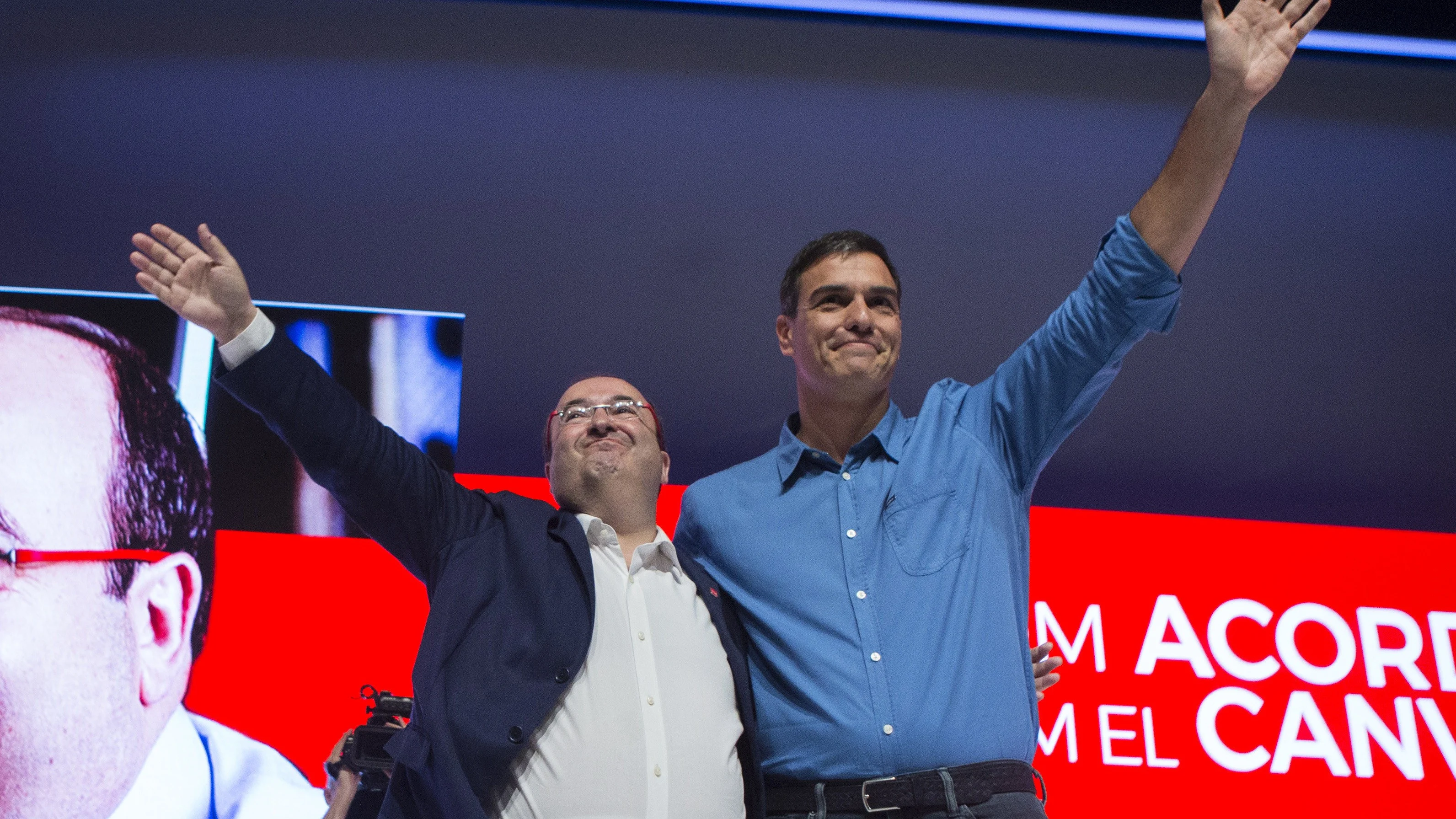 Pedro Sánchez junto a Miquel Iceta