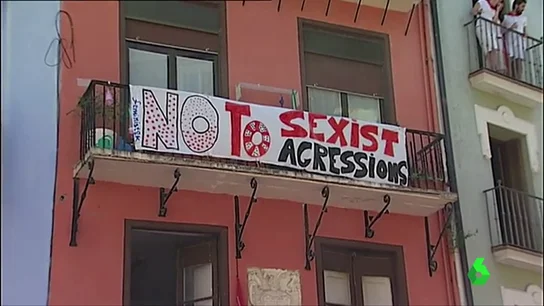 14 agresiones sexistas y 11 detenidos... El Ayuntamiento de Pamplona hace balance del último San Fermín 14 agresiones sexistas y 11 detenidos... El Ayuntamiento de Pamplona hace balance del último San Fermín