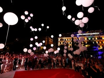 Uno de los actos para homenajear a las víctimas de Niza Uno de los actos para homenajear a las víctimas de Niza