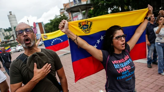 La oposición venezolana habilita 2.030 puntos de participación para referendo La oposición venezolana habilita 2.030 puntos de participación para referendo