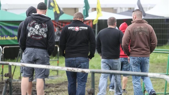 Varios asistentes del festival neonazi Varios asistentes del festival neonazi