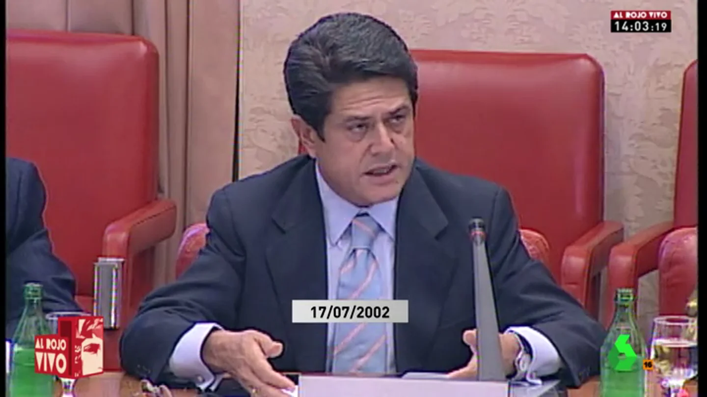 Así justificaba Federico Trillo la toma del islote Perejil: "Violaban la convivencia con un país vecino" Así justificaba Federico Trillo la toma del islote Perejil: "Violaban la convivencia con un país vecino"