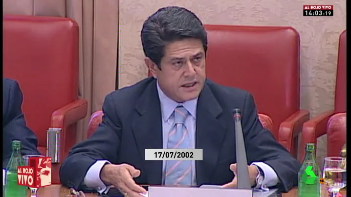 Así justificaba Federico Trillo la toma del islote Perejil: "Violaban la convivencia con un país vecino" Así justificaba Federico Trillo la toma del islote Perejil: "Violaban la convivencia con un país vecino"