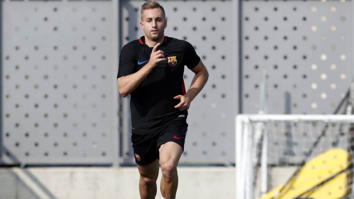 Gerard Deulofeu, en el entrenamiento en La Mas&iacute;a.