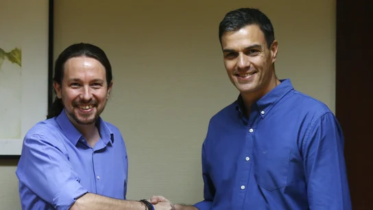 Pablo Iglesias y Pedro Sánchez, durante su reunión Pablo Iglesias y Pedro Sánchez, durante su reunión