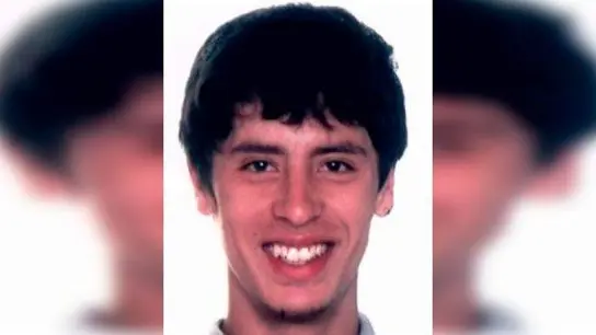 Jhon Alexander Carmona Cortes, el joven desaparecido Jhon Alexander Carmona Cortes, el joven desaparecido