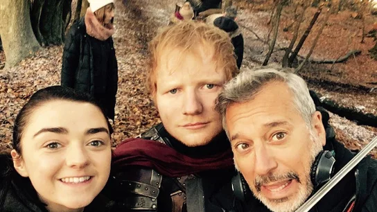 Ed Sheeran aparece en 'Juego de Tronos' dividiendo a los fans de la serie Ed Sheeran aparece en 'Juego de Tronos' dividiendo a los fans de la serie
