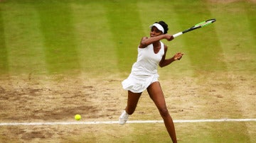 Venus disputando la final de Wimbledon