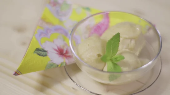 Helado de plátano en El Comidista TV Helado de plátano en El Comidista TV
