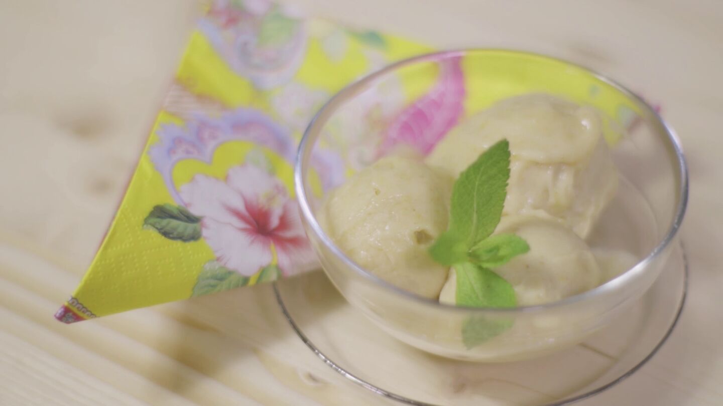 Helado de pl&aacute;tano en El Comidista TV