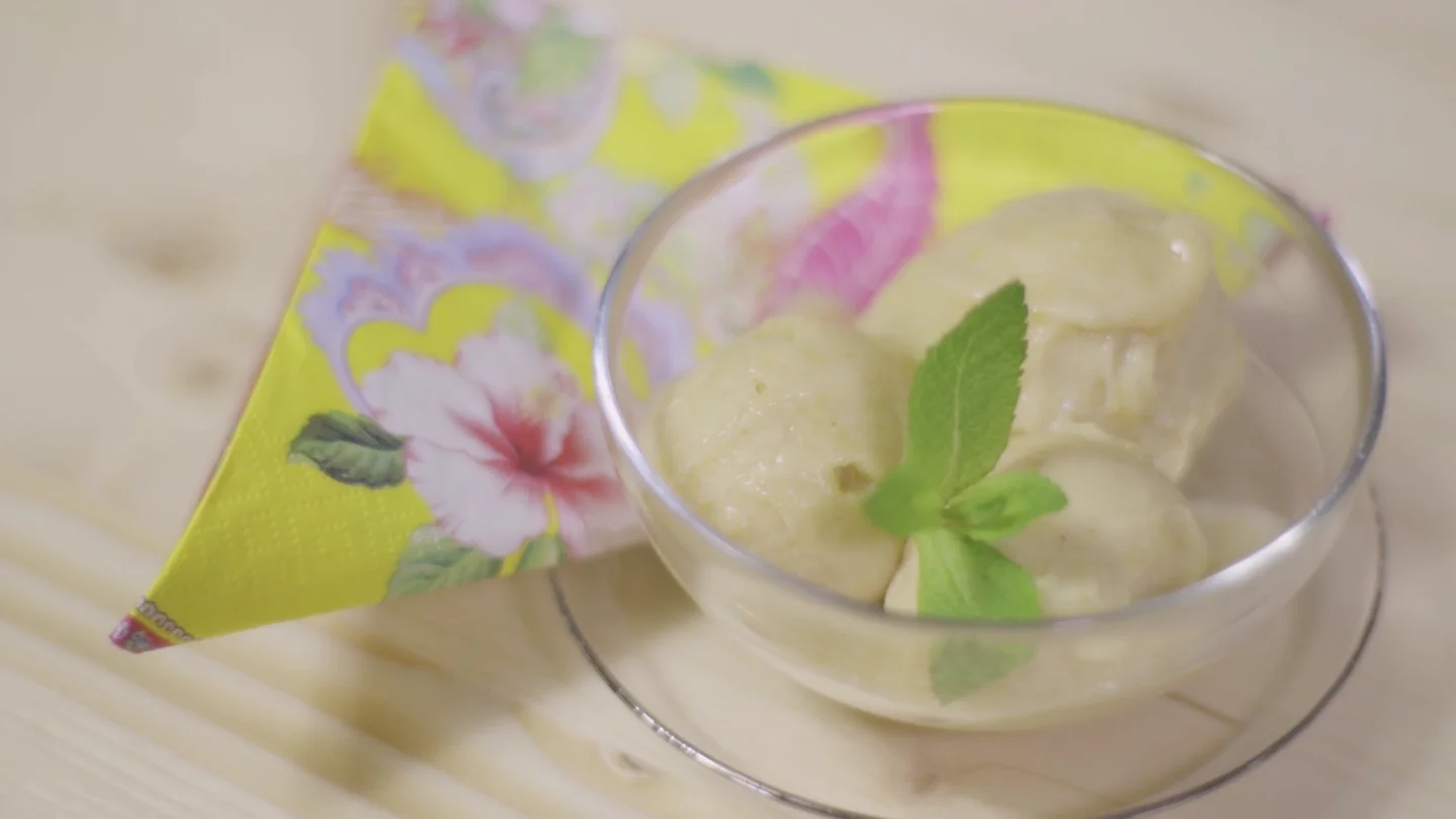 Helado de plátano en El Comidista TV Helado de plátano en El Comidista TV