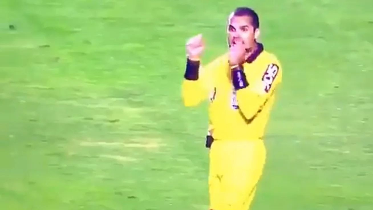Ricardo Marques Ribeiro durante el partido