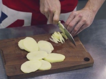 La mejor tortilla de patatas de España (inspirada en la receta del restaurante A Pulpeira de Melide)