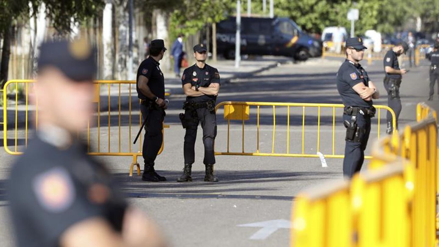 Despliegue policial en San Fernando de Henares