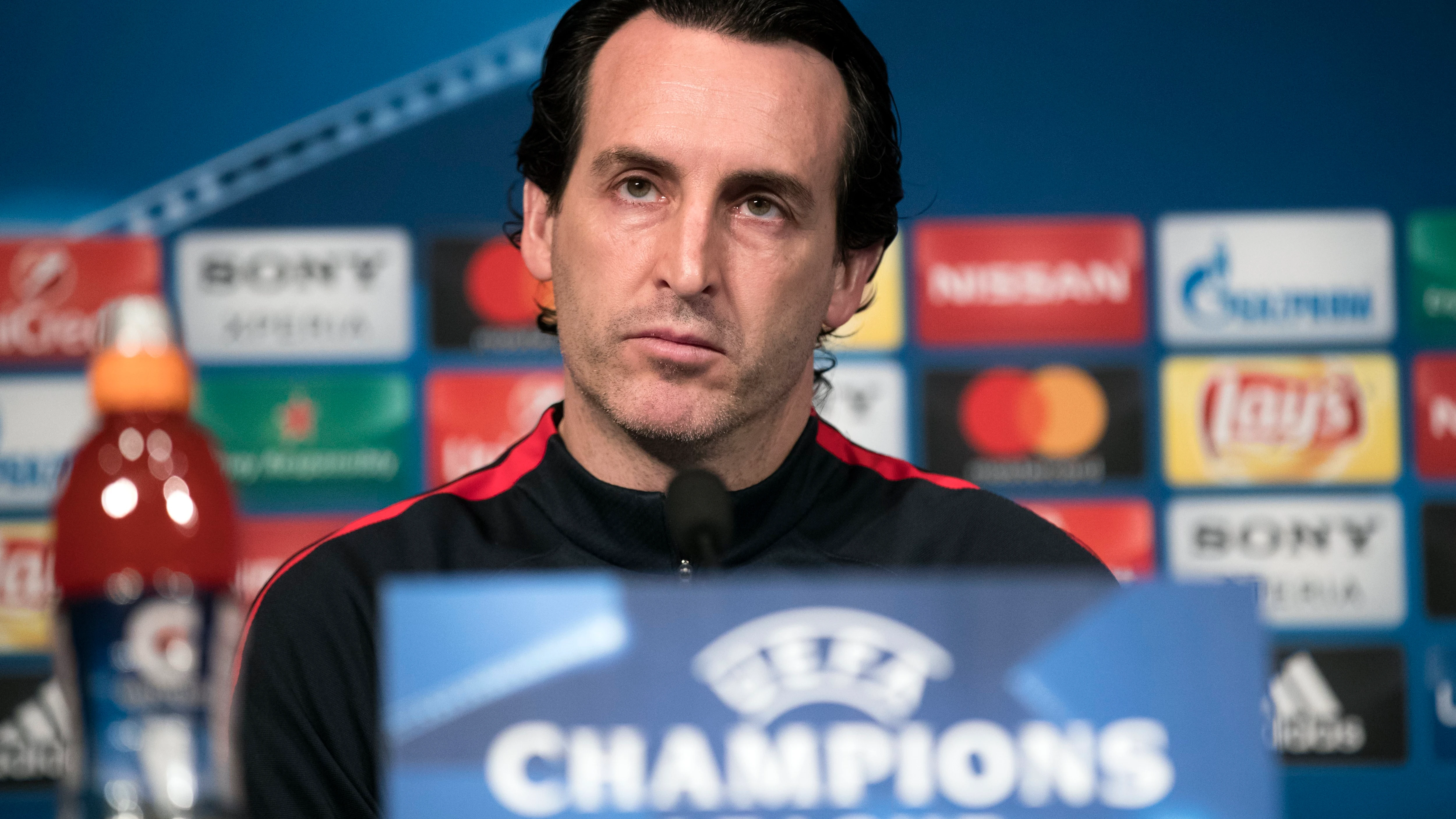 Emery durante la rueda de prensa