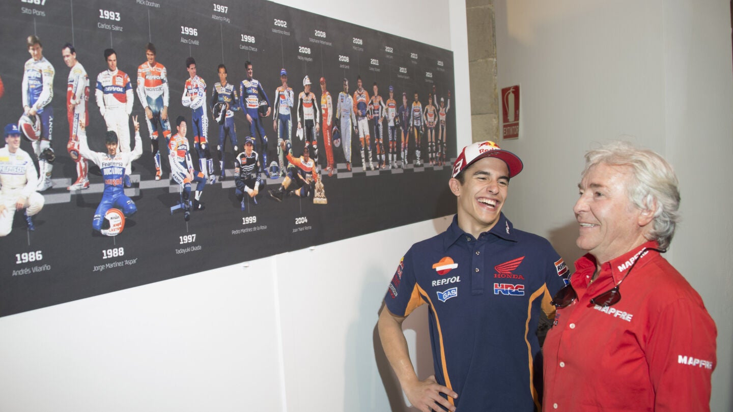 Marc M&aacute;rquez, junto a &Aacute;ngel Nieto