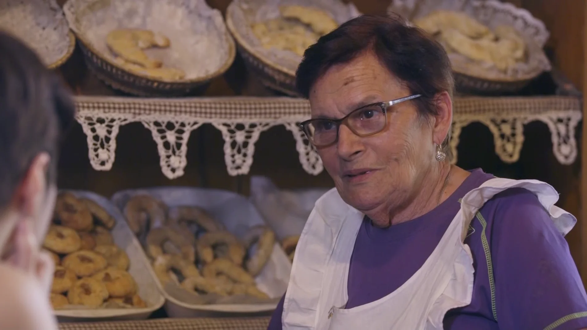 Herminia Rodríguez propietaria de una pastelería de dulces hebreos