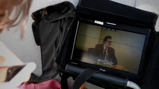 Imagen en pantalla de la declaración de Rajoy por Gürtel Imagen en pantalla de la declaración de Rajoy por Gürtel