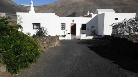 Los Ajaches. Lanzarote Casas para disfrutar de las mejores piscinas naturales