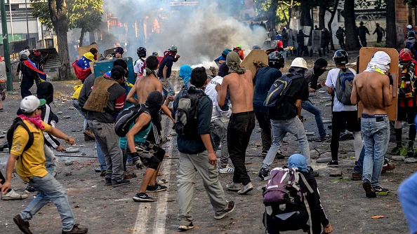 Manifestantes durante una protesta en Venezuela