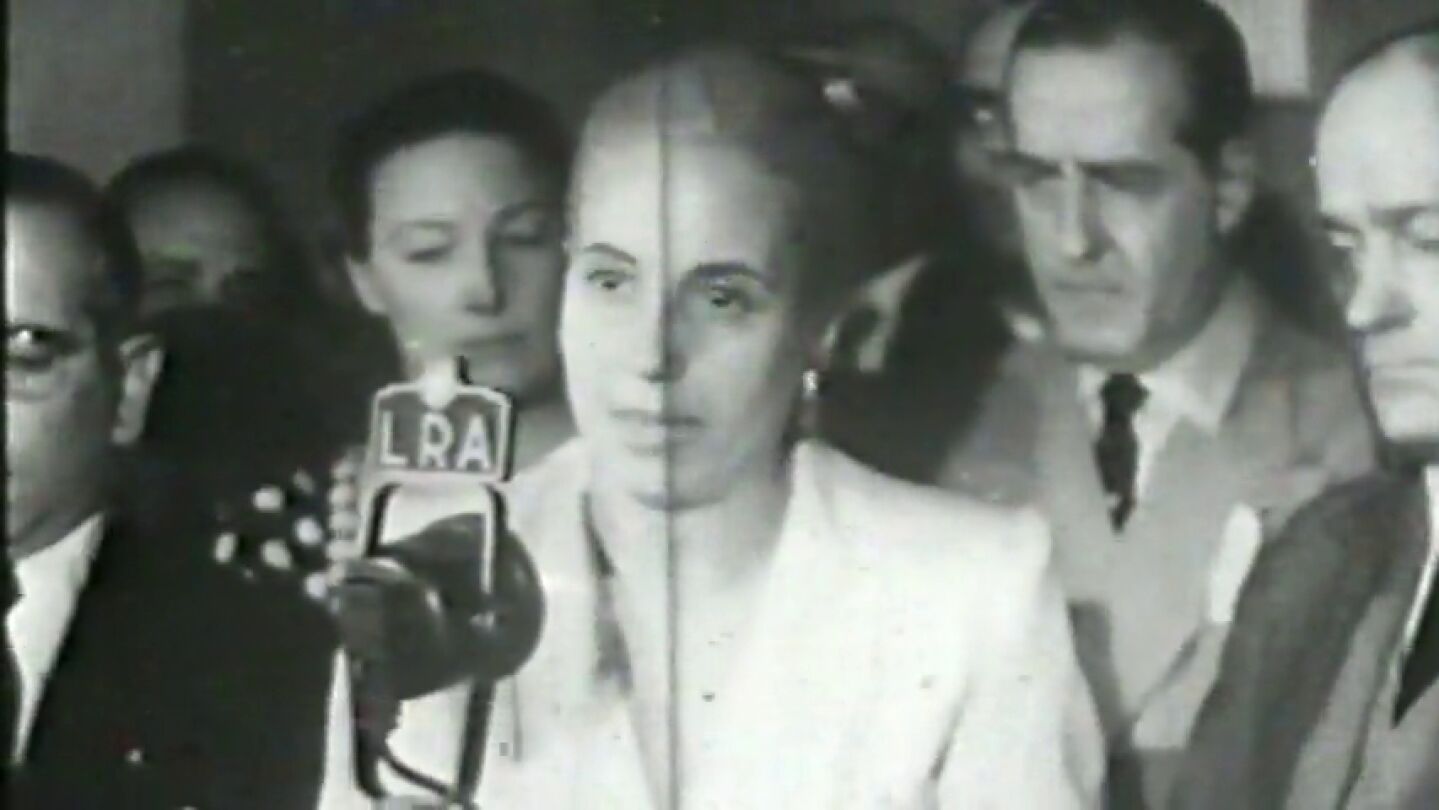 Flores, canciones y el recuerdo vivo de Evita 65 a&ntilde;os despu&eacute;s: el homenaje de Argentina a 'la abanderada de los humildes'