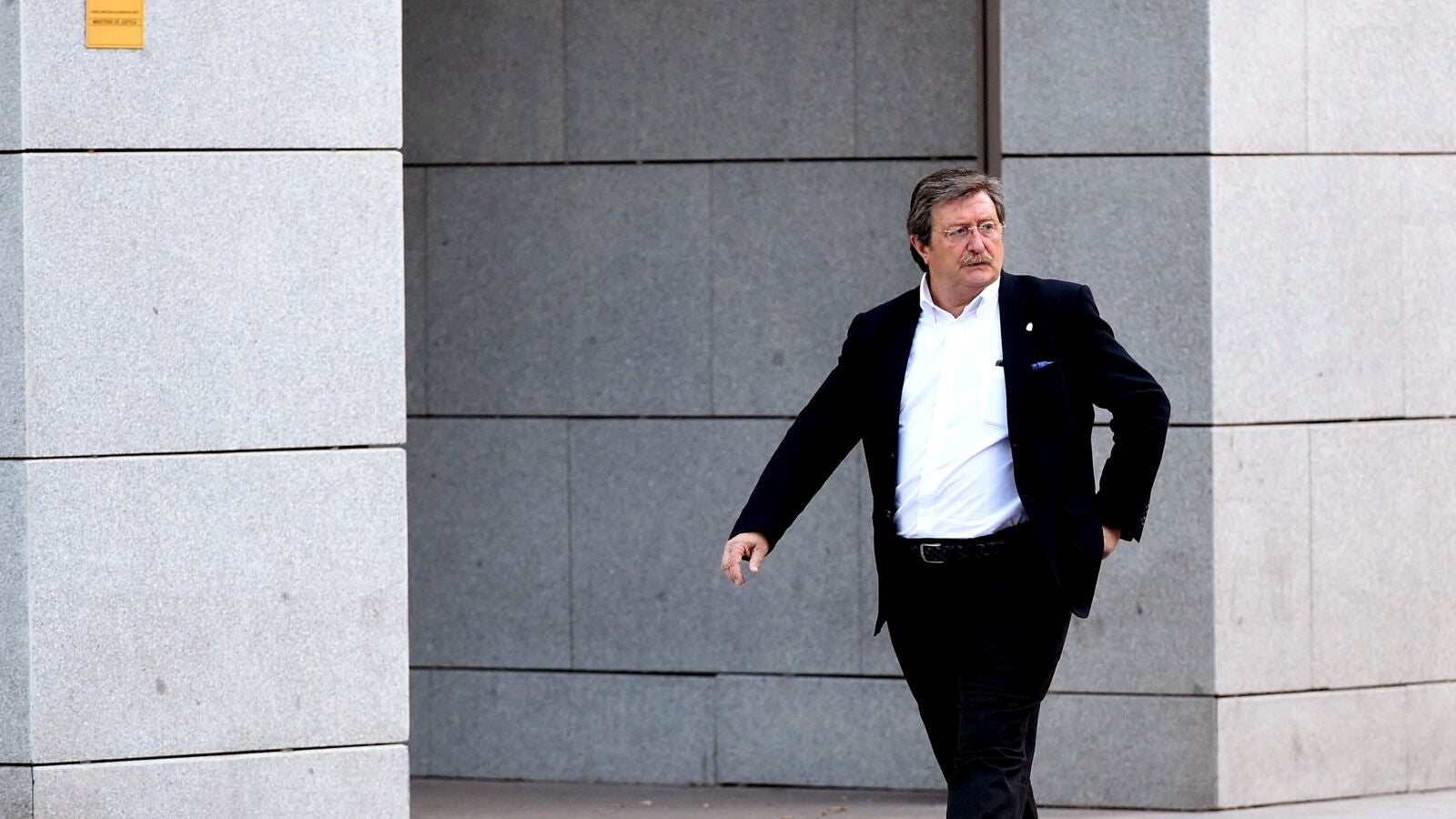 Larrea, a su salida de la Audiencia Nacional