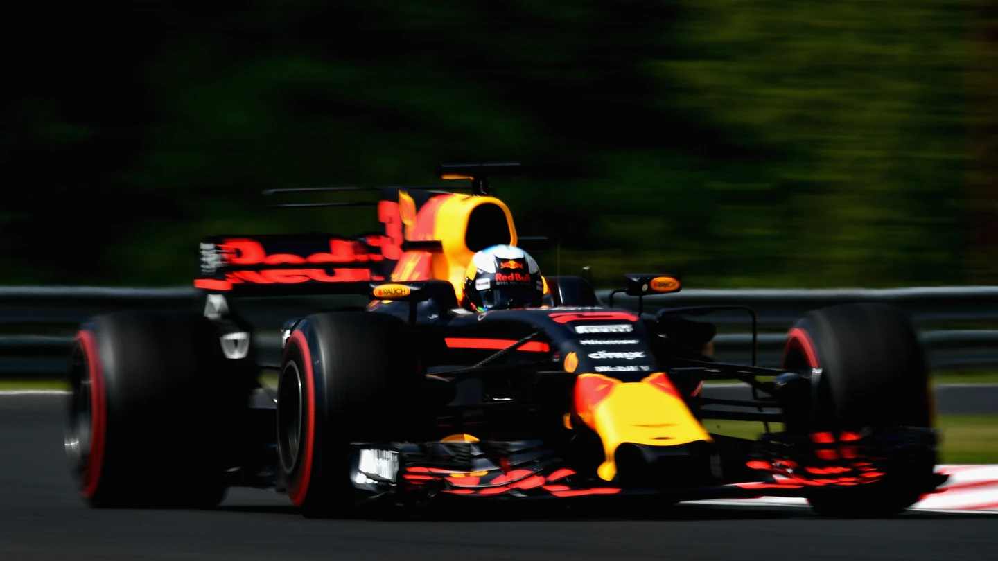 Daniel Ricciardo, rodando en Hungaroring Daniel Ricciardo, rodando en Hungaroring