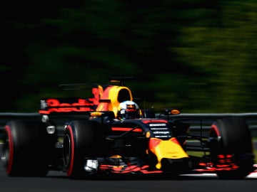 Daniel Ricciardo, rodando en Hungaroring Daniel Ricciardo, rodando en Hungaroring
