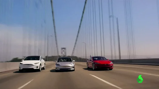 Tres coches Model 3 de Tesla Tres coches Model 3 de Tesla