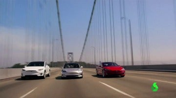 Tres coches Model 3 de Tesla