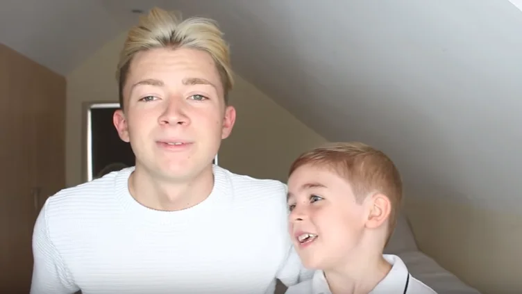 La tierna respuesta de un niño de cinco años a su hermano gay: "El amor es amor" La tierna respuesta de un niño de cinco años a su hermano gay: "El amor es amor"