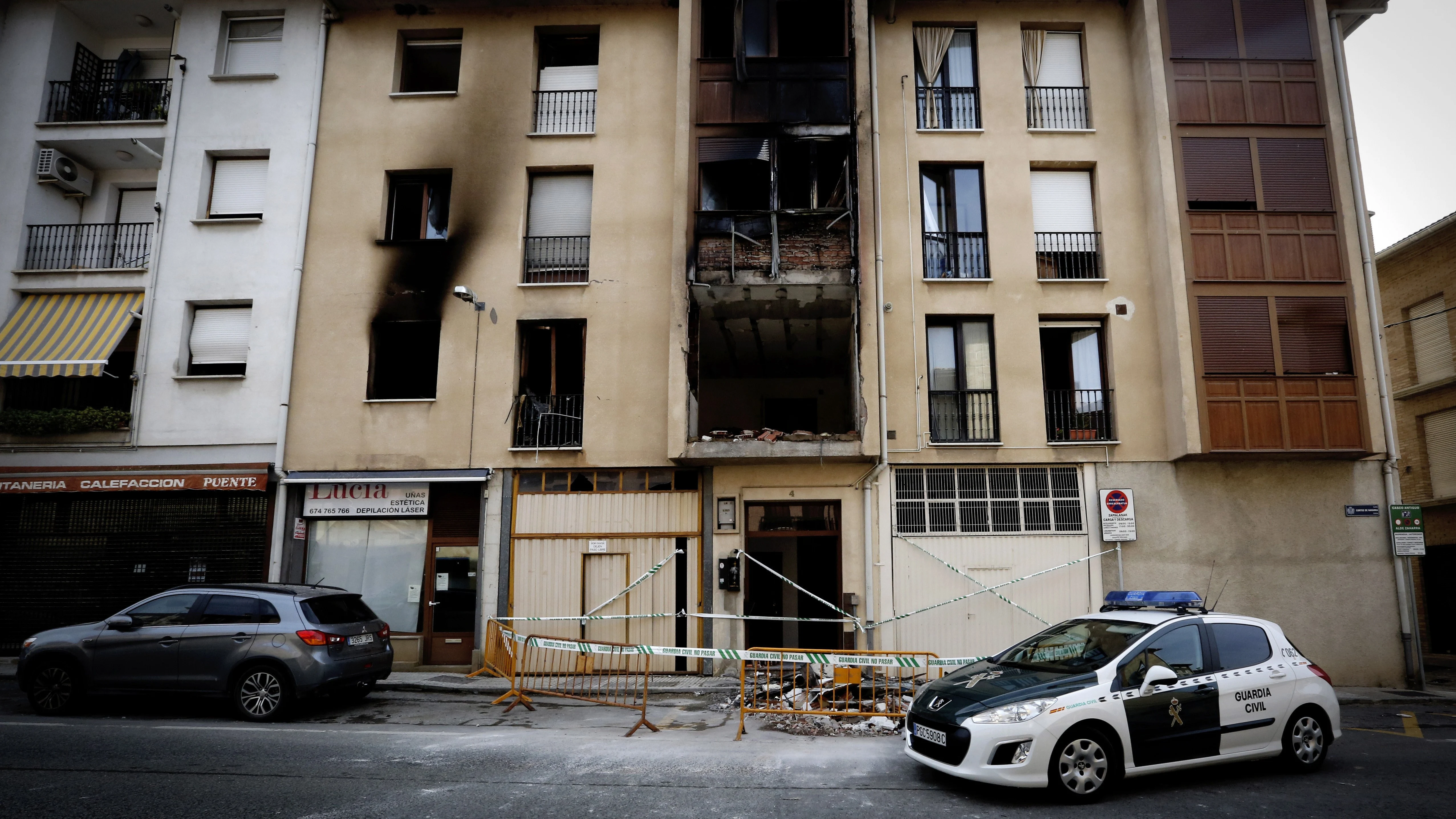 Un muerto y ocho heridos en una explosión de gas en Puente La Reina (Navarra) 