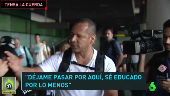 Neymar Sénior se enfrenta a la prensa Neymar Sénior se enfrenta a la prensa