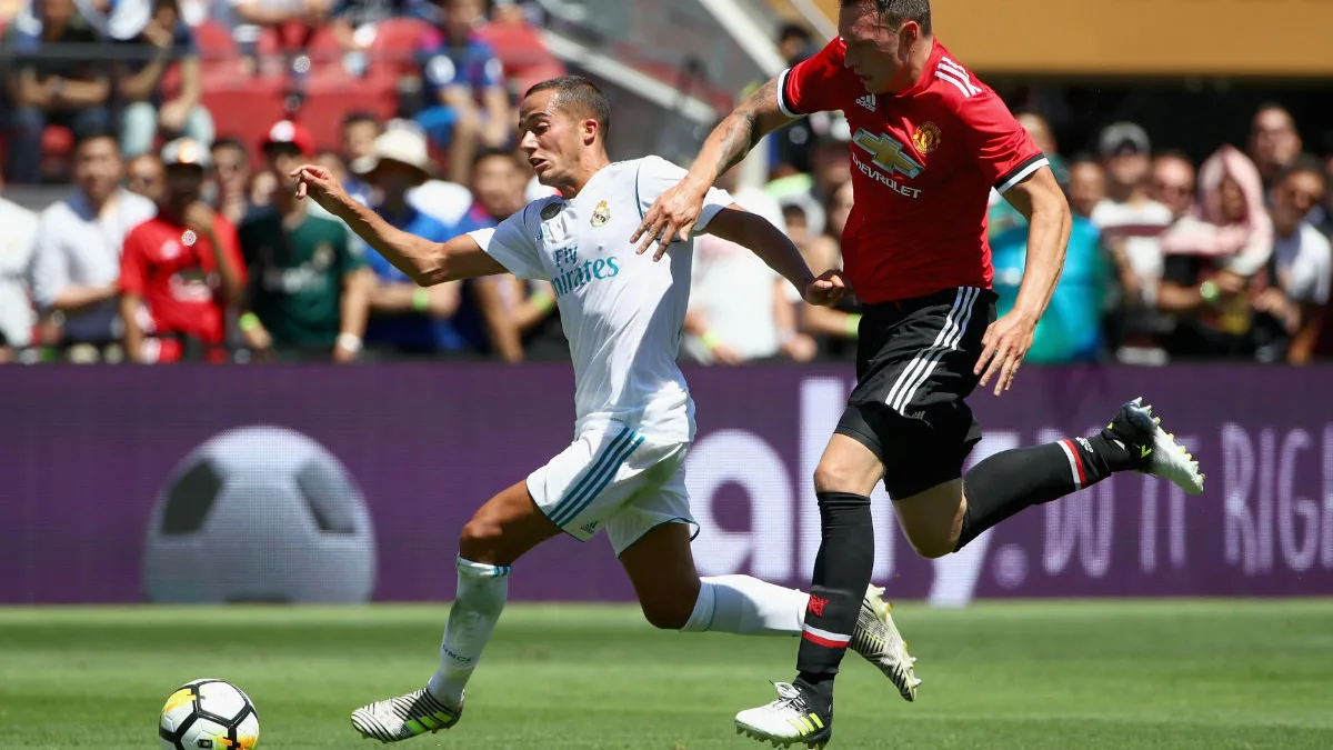 Phil Jones contra el Real Madrid
