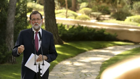 Mariano Rajoy, presidente del Gobierno, tras su reunión con Felipe VI Mariano Rajoy, presidente del Gobierno, tras su reunión con Felipe VI