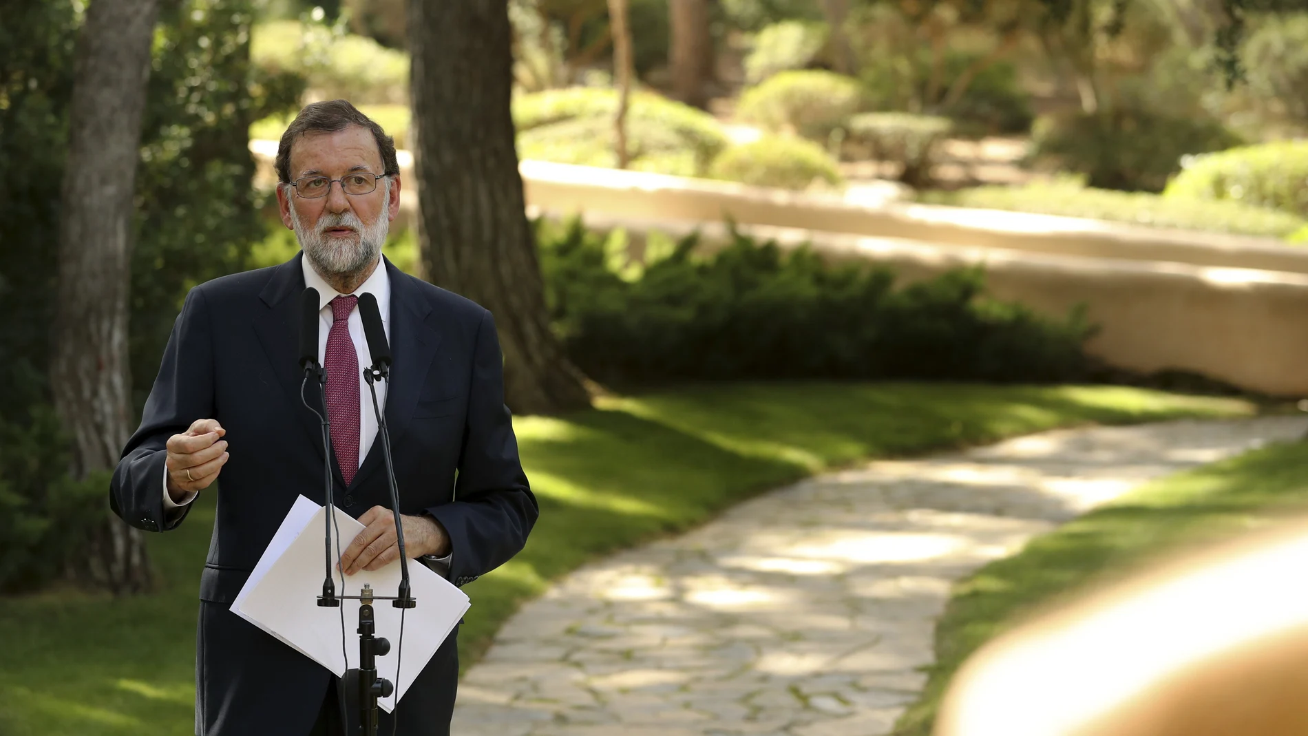 Mariano Rajoy, presidente del Gobierno, tras su reunión con Felipe VI