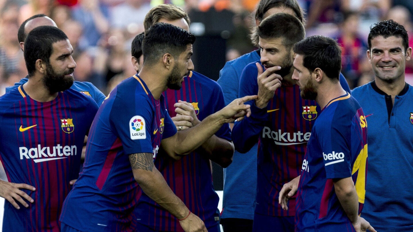 Los jugadores del Bar&ccedil;a en el Joan Gamper