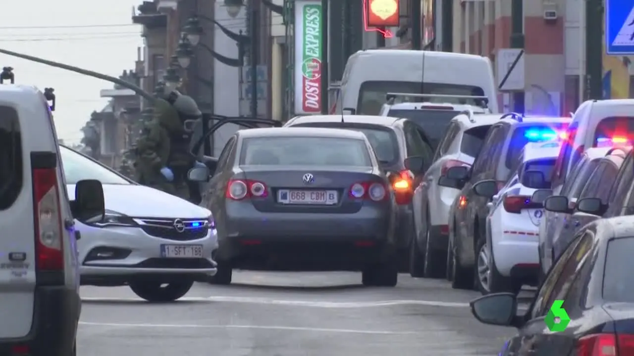 Coche detenido en Bélgica Coche detenido en Bélgica