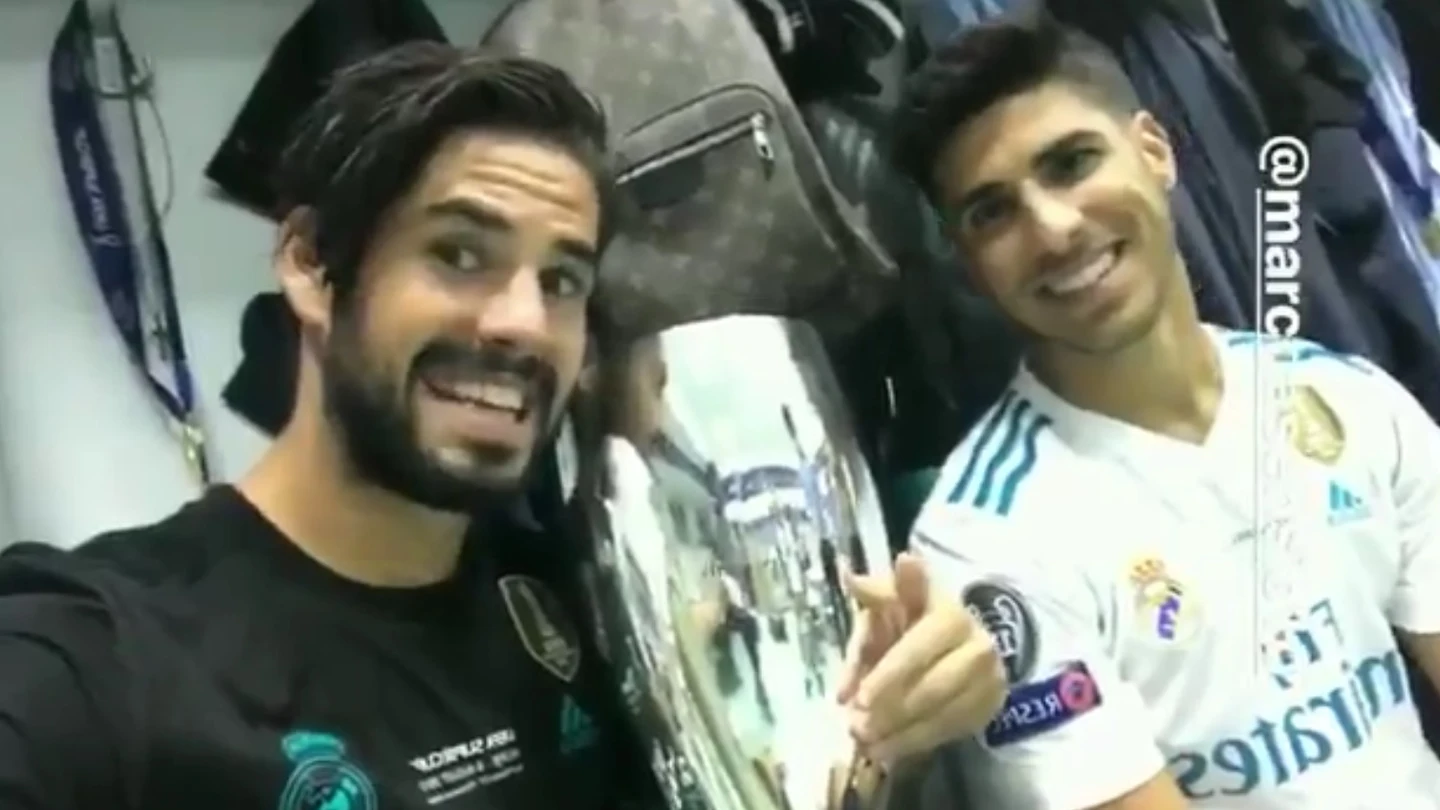 Isco y Asensio en la celebración de la Supercopa Isco y Asensio en la celebración de la Supercopa