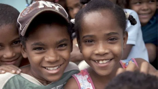 Niños de Salinas, en República Dominicana