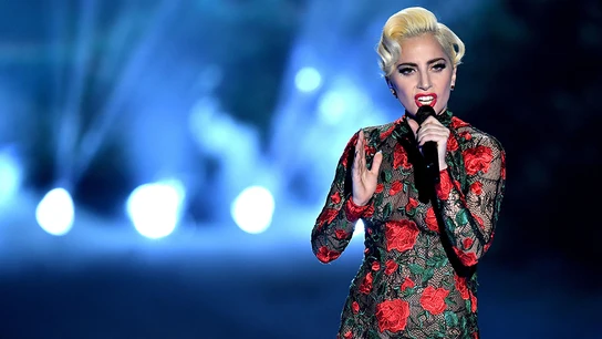 Lady Gaga en el desfile de Victoria's Secret Lady Gaga en el desfile de Victoria's Secret