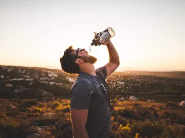 Beber agua Beber agua